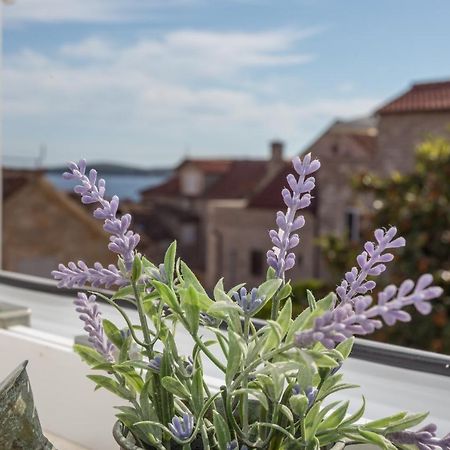Apartments Nona 1 Хвар Екстериор снимка