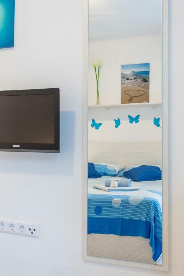 Apartments Nona 1 Хвар Екстериор снимка